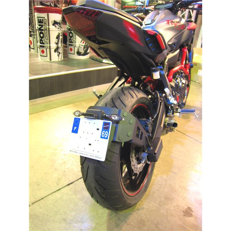 Support de plaque ras de roue Yamaha MT07