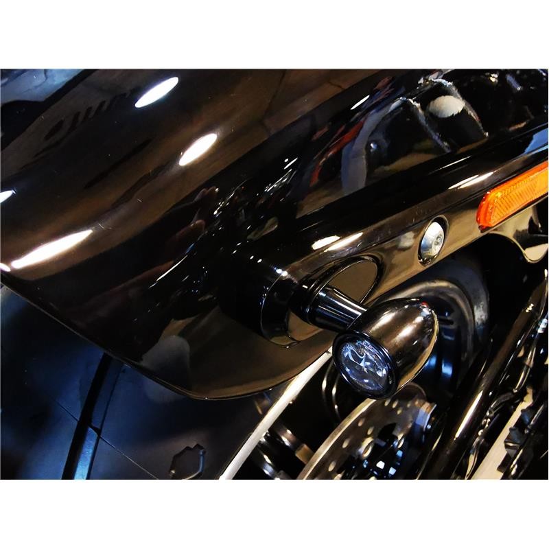 Caches orifices clignotants arrière Harley-Davidson Softail